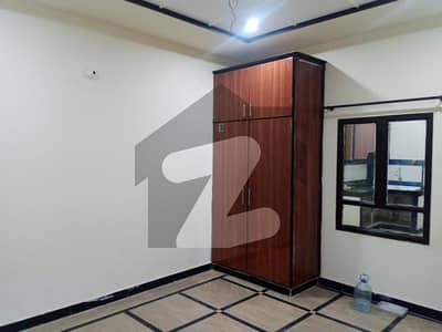 ملٹری اکاؤنٹس ہاؤسنگ سوسائٹی لاہور میں 2 کمروں کا 3 مرلہ فلیٹ 20.0 ہزار میں کرایہ پر دستیاب ہے۔