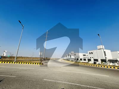 ڈی ایچ اے فیز 8 - بلاک زیڈ 6 ڈی ایچ اے فیز 8,ڈیفنس (ڈی ایچ اے),لاہور میں 5 مرلہ رہائشی پلاٹ 80.0 لاکھ میں برائے فروخت۔