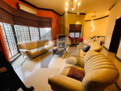 چکلالہ سکیم 3 چکلالہ سکیم,راولپنڈی میں 3 کمروں کا 1 کنال بالائی پورشن 2.5 لاکھ میں کرایہ پر دستیاب ہے۔