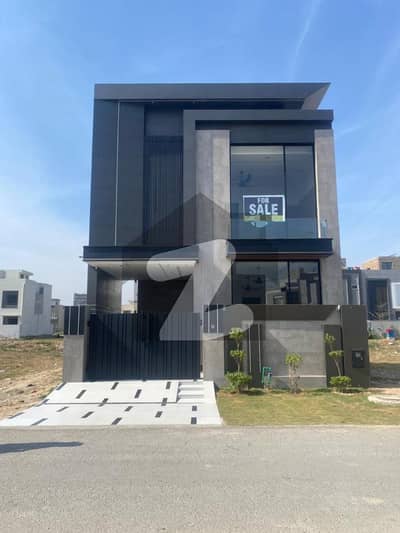 5 Marla Modern House for Sale in Phase 9 Town DHA Lahore. 5 Marla Modern House for Sale in Phase 9 Town DHA Lahore.