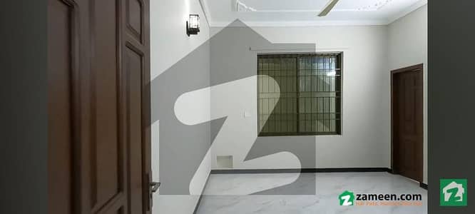 جی ۔ 9/3 جی ۔ 9,اسلام آباد میں 4 کمروں کا 11 مرلہ مکان 7.75 کروڑ میں برائے فروخت۔