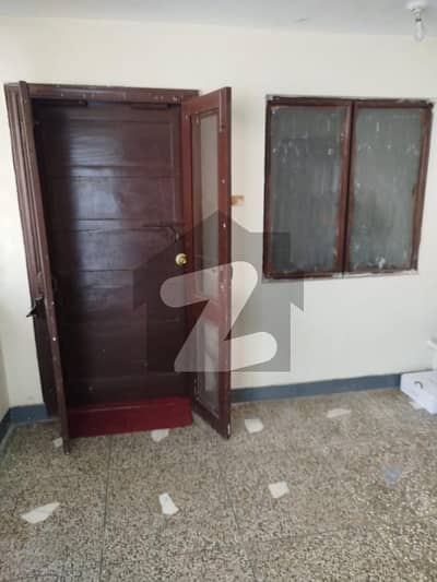 جی ۔ 9/1 جی ۔ 9,اسلام آباد میں 4 کمروں کا 14 مرلہ مکان 9.5 کروڑ میں برائے فروخت۔