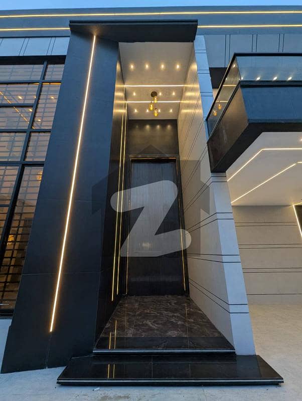 1 Kanal Ultra Modern House With Double Height Lobby 1 Kanal Ultra Modern House With Double Height Lobby