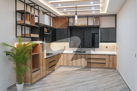 15 kanal House brand new available for rent