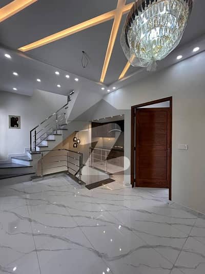 Neat & Spacious 5 Marla House for Rent in Sector C Block Bahria Town Lahore