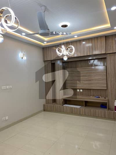 آئی ۔ 10 اسلام آباد میں 7 کمروں کا 10 مرلہ مکان 3.0 لاکھ میں کرایہ پر دستیاب ہے۔