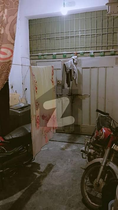 جوہر ٹاؤن فیز 2 - بلاک آر1 جوہر ٹاؤن فیز 2,جوہر ٹاؤن,لاہور میں 3 کمروں کا 3 مرلہ مکان 1.75 کروڑ میں برائے فروخت۔