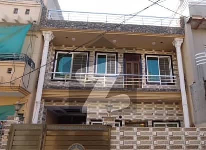 مارگلہ ٹاؤن فیز 1 مارگلہ ٹاؤن,اسلام آباد میں 5 کمروں کا 5 مرلہ مکان 4.95 کروڑ میں برائے فروخت۔