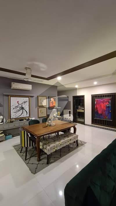 BEAUTIFULL ONE KANAL UPPEER PORTION AVAILABLE FOR RENT IN DHA PHASE 4