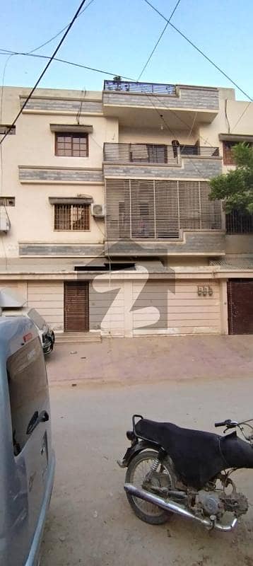 مانیہ کوآپریٹو ہاؤسنگ سوسائٹی پی ای سی ایچ ایس,جمشید ٹاؤن,کراچی میں 4 کمروں کا 9 مرلہ بالائی پورشن 6.0 کروڑ میں برائے فروخت۔