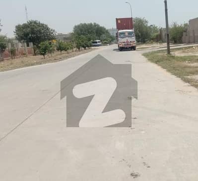 4 Kanal Industrial Land available for Sale Location Multan road Lahore