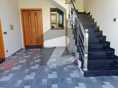 Corner New House B-17 Block E size 30x60