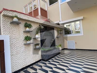 160 sq. yds. Brand New Villa