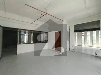 ایف ۔ 7 مرکز ایف ۔ 7,اسلام آباد میں 2 مرلہ دفتر 2.4 لاکھ میں کرایہ پر دستیاب ہے۔