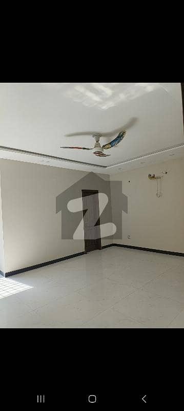 1 KANAL DOUBLE UNIT HOUSE FOR SALE   LOCATION: JOHAR TOWN