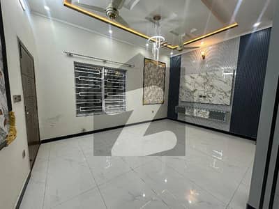 سوان گارڈن اسلام آباد میں 2 کمروں کا 7 مرلہ زیریں پورشن 50.0 ہزار میں کرایہ پر دستیاب ہے۔