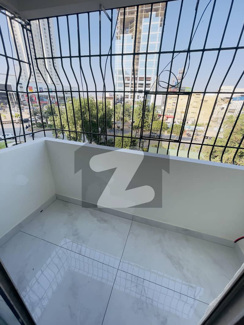 کلفٹن ۔ بلاک 3 کلفٹن,کراچی میں 2 کمروں کا 5 مرلہ فلیٹ 2.0 کروڑ میں برائے فروخت۔ کلفٹن ۔ بلاک 3 کلفٹن,کراچی میں 2 کمروں کا 5 مرلہ فلیٹ 2.0 کروڑ میں برائے فروخت۔