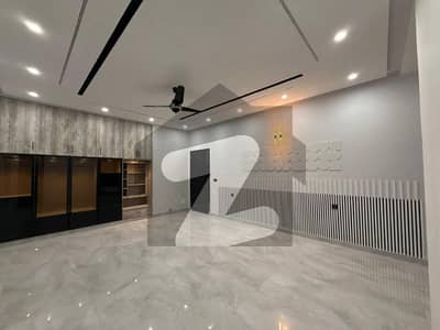 18 Marla House For Sale In IEP Town