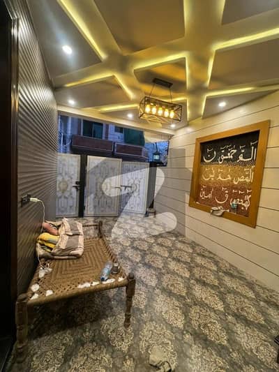 5 Marla Brand New Luxury Modern Style House With Direct Meeting Available For Sale Johar Town