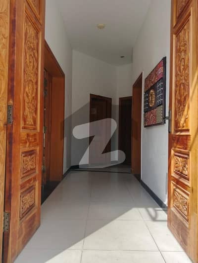 ایف ۔ 8 اسلام آباد میں 10 کمروں کا 1 کنال مکان 14.0 لاکھ میں کرایہ پر دستیاب ہے۔