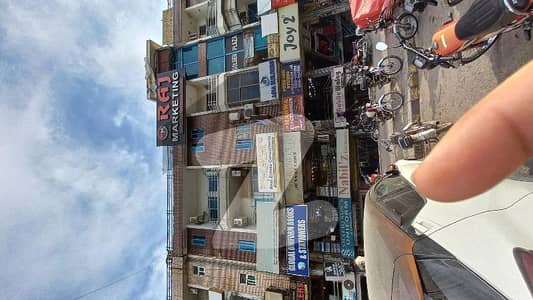 جی ۔ 11 مرکز جی ۔ 11,اسلام آباد میں 2 مرلہ دکان 5.5 کروڑ میں برائے فروخت۔