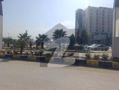 سوان گارڈن - بلاک ایچ ایکسٹینشن سوان گارڈن,اسلام آباد میں 5 مرلہ کمرشل پلاٹ 3.5 کروڑ میں برائے فروخت۔