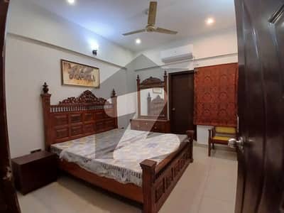 Main South Park Avenue 3 Bedrooms First Floor Apartment For Sale