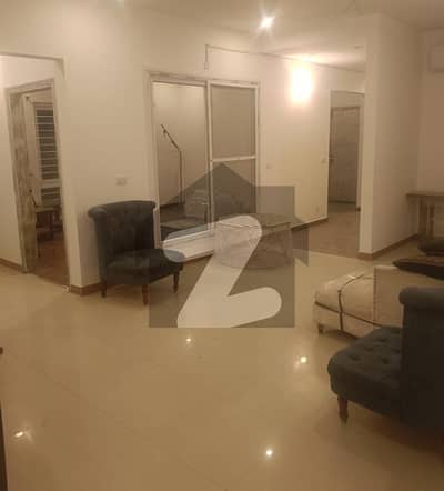 ڈی ایچ اے فیز 8 ڈی ایچ اے ڈیفینس,کراچی میں 3 کمروں کا 1 کنال زیریں پورشن 2.3 لاکھ میں کرایہ پر دستیاب ہے۔