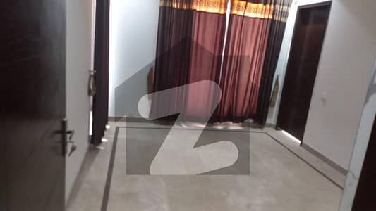 خیابان امین - بلاک کیو خیابانِ امین,لاہور میں 3 کمروں کا 1 کنال بالائی پورشن 70.0 ہزار میں کرایہ پر دستیاب ہے۔ خیابان امین - بلاک کیو خیابانِ امین,لاہور میں 3 کمروں کا 1 کنال بالائی پورشن 70.0 ہزار میں کرایہ پر دستیاب ہے۔