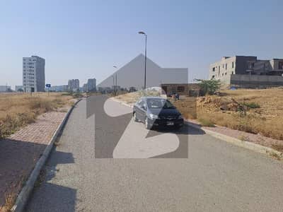 LUXURY IDEAL 1000 SQ YARDS PLOT LUXURY IDEAL 1000 SQ YARDS PLOT