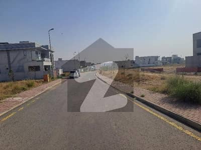 275 SQ YARDS BOULEWARD PLOT 275 SQ YARDS BOULEWARD PLOT