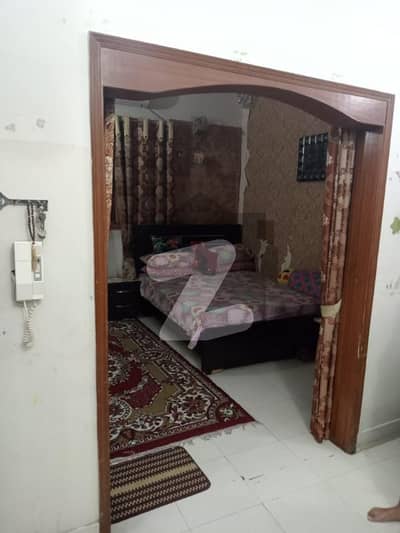 Gulistan-E-Jauhar - Block 15 Upper Portion Sized 108 Square Yards Is Available