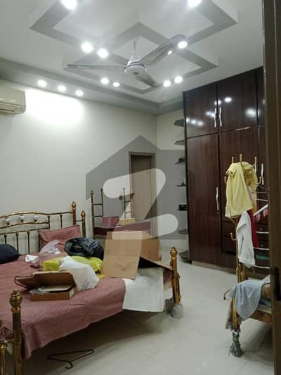 7 marla neat upper portion for rent in psic society near lums dha lhr