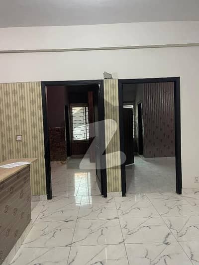 ای ۔ 11 اسلام آباد میں 2 کمروں کا 4 مرلہ فلیٹ 90.0 لاکھ میں برائے فروخت۔