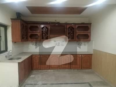 غوری ٹاؤن فیز 4 اے غوری ٹاؤن,اسلام آباد میں 2 کمروں کا 5 مرلہ زیریں پورشن 30.0 ہزار میں کرایہ پر دستیاب ہے۔