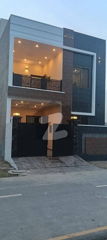 5 Marla Brand New House For Sale