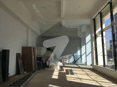 The "Clifton Canvas" 20-Feet Ceilings. Prime Front. Unmatched Potential.   Subtitle: 2,500 sq-ft of Vertical Prestige in the Heart of the City.