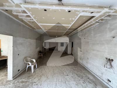 ٹیپو سلطان روڈ کراچی میں 10 کمروں کا 3 کنال مکان 75.0 کروڑ میں برائے فروخت۔