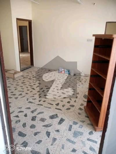 نارتھ کراچی - سیکٹر 11-C / 3 نارتھ کراچی,کراچی میں 2 کمروں کا 5 مرلہ بالائی پورشن 35.0 ہزار میں کرایہ پر دستیاب ہے۔