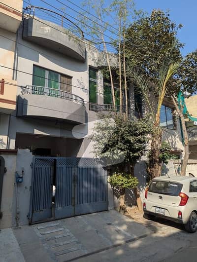 واپڈا ٹاؤن فیز 1 - بلاک جی2 واپڈا ٹاؤن فیز 1,واپڈا ٹاؤن,لاہور میں 4 کمروں کا 5 مرلہ مکان 2.0 کروڑ میں برائے فروخت۔