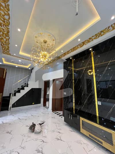 10 Marla Upper Portion for Rent in Tulip Overseas Park View City Lahore