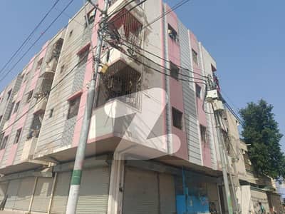 1bed lounge flat available for sale