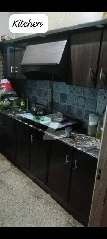 گلستانِِ جوہر ۔ بلاک 7 گلستانِ جوہر,کراچی میں 3 کمروں کا 5 مرلہ فلیٹ 75.0 لاکھ میں برائے فروخت۔