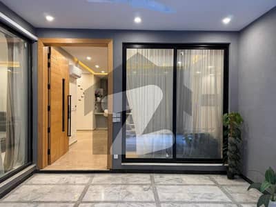 ایف ۔ 6 اسلام آباد میں 3 کمروں کا 1 کنال زیریں پورشن 5.2 لاکھ میں کرایہ پر دستیاب ہے۔