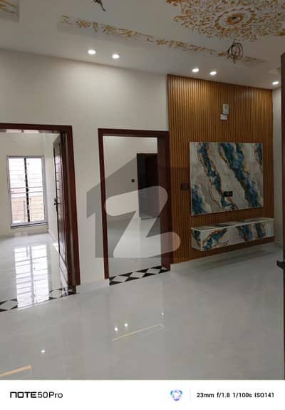 5 MARLA NEW HOUSE AVAILABLE FOR RENT