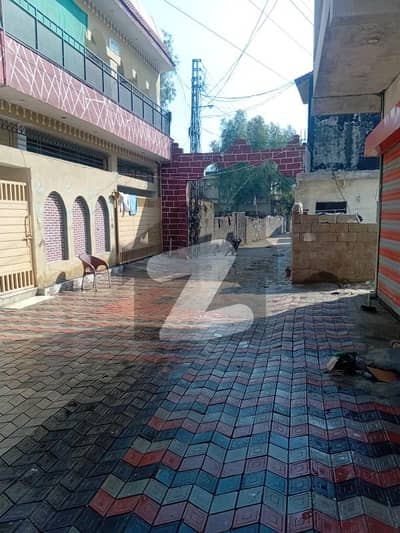 بنی گالہ اسلام آباد میں 2 کمروں کا 6 مرلہ زیریں پورشن 45.0 ہزار میں کرایہ پر دستیاب ہے۔