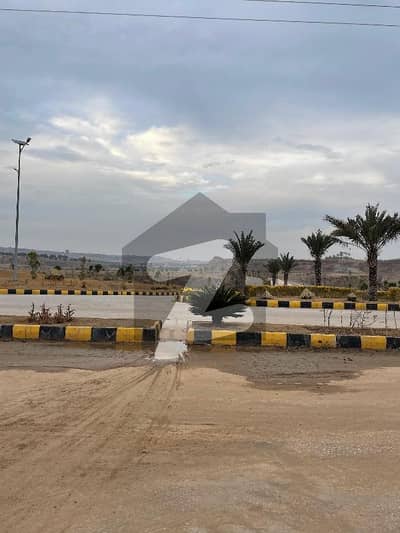 Investor Rate 8 Marla Table Top Ready For Construction Plot In BlueBell DHA 7 Islamabad.