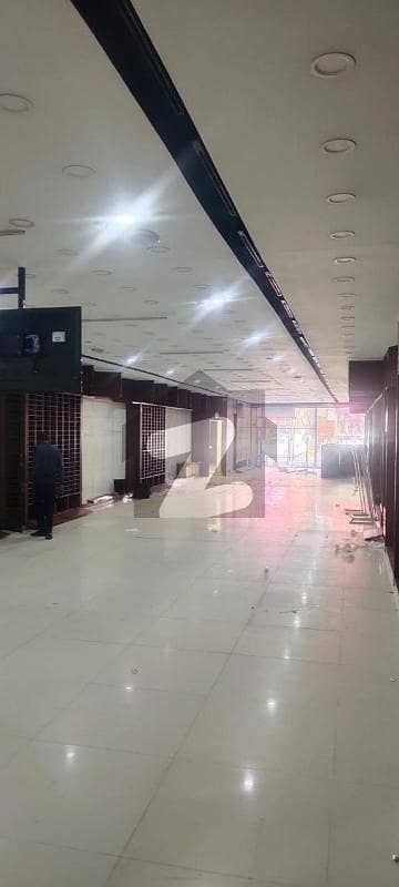 2700 Sqft Covered Area Shop Available for Rent In Link Road Model Town Lahore.