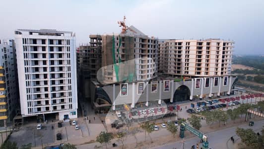 جناح ایونیو کراچی میں 2 کمروں کا 5 مرلہ فلیٹ 1.6 کروڑ میں برائے فروخت۔