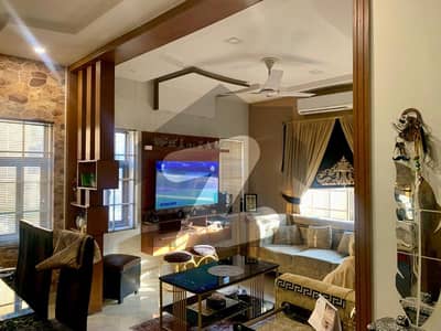 5 Marla Corner Used House For Sale